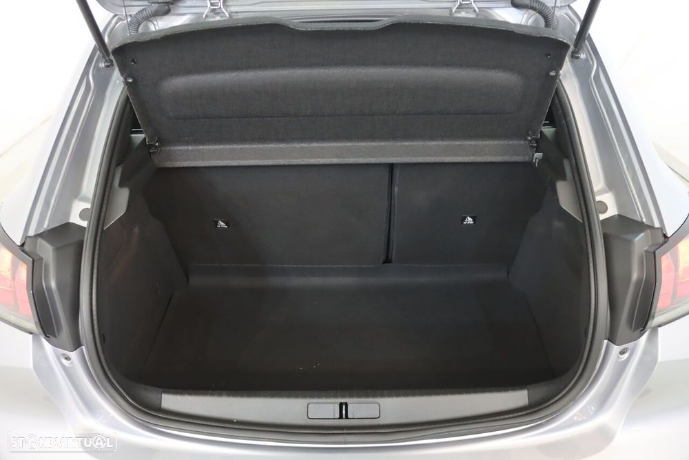 Peugeot e-208 50 kWh Active - 19