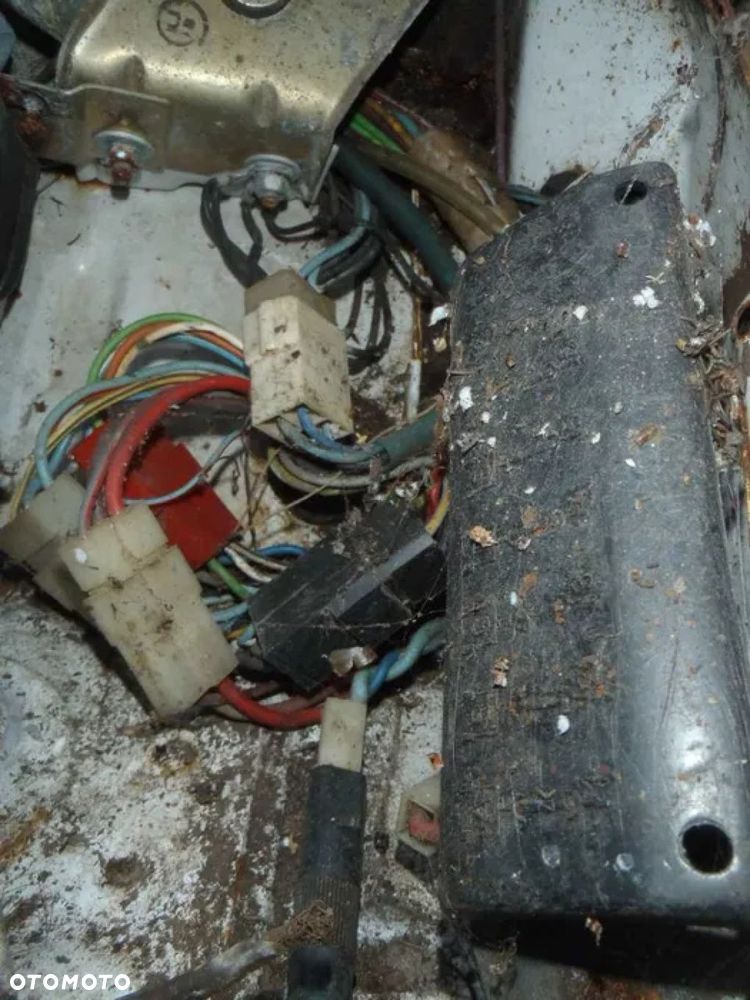 osłona nakładka zaślepka plastik lampy wlot pokrywa fiat 126p maluch - 5