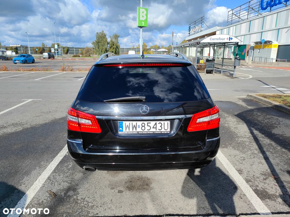Mercedes-Benz Klasa E 250 CGI BlueEffICIENCY Avantgarde - 10