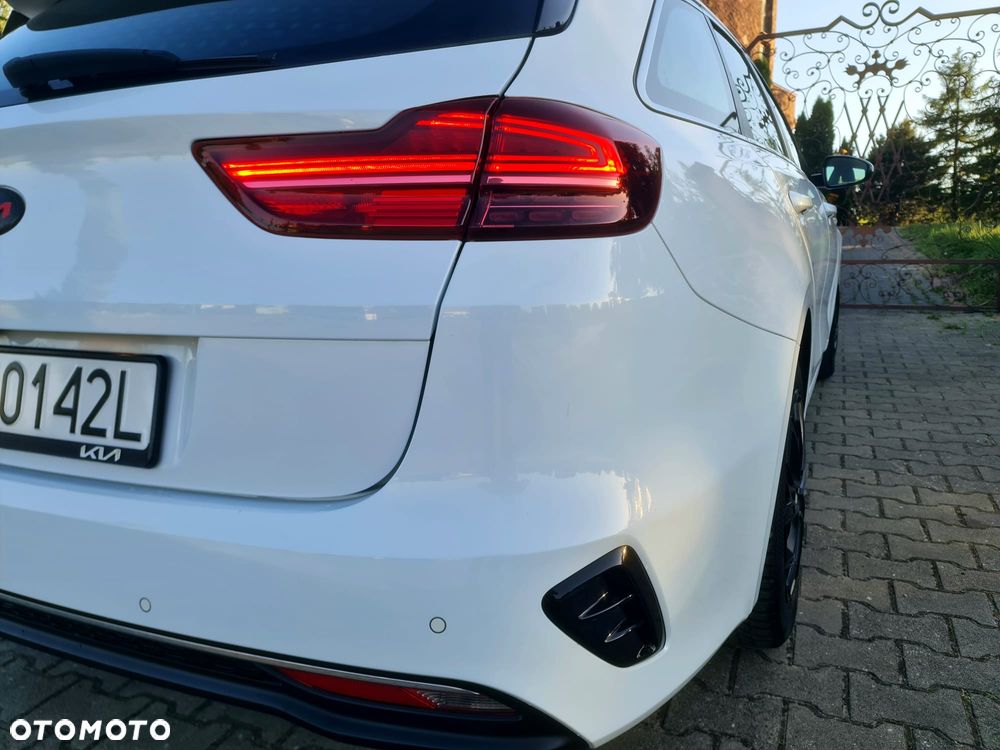 Kia Ceed 1.6 CRDi Platinum Edition - 22