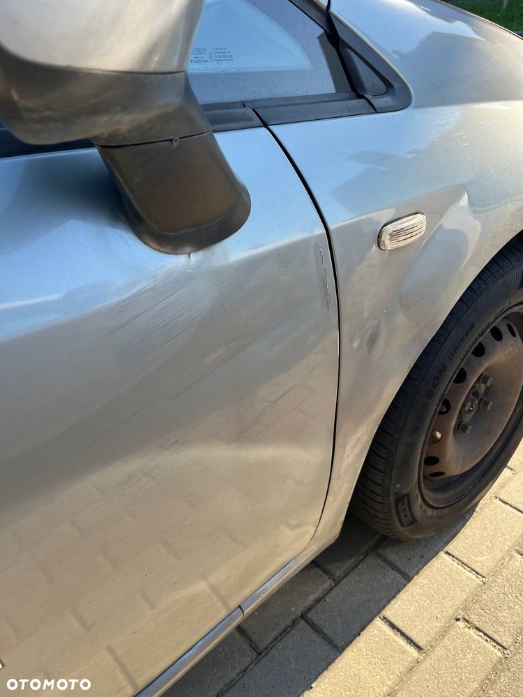 Fiat Grande Punto - 13