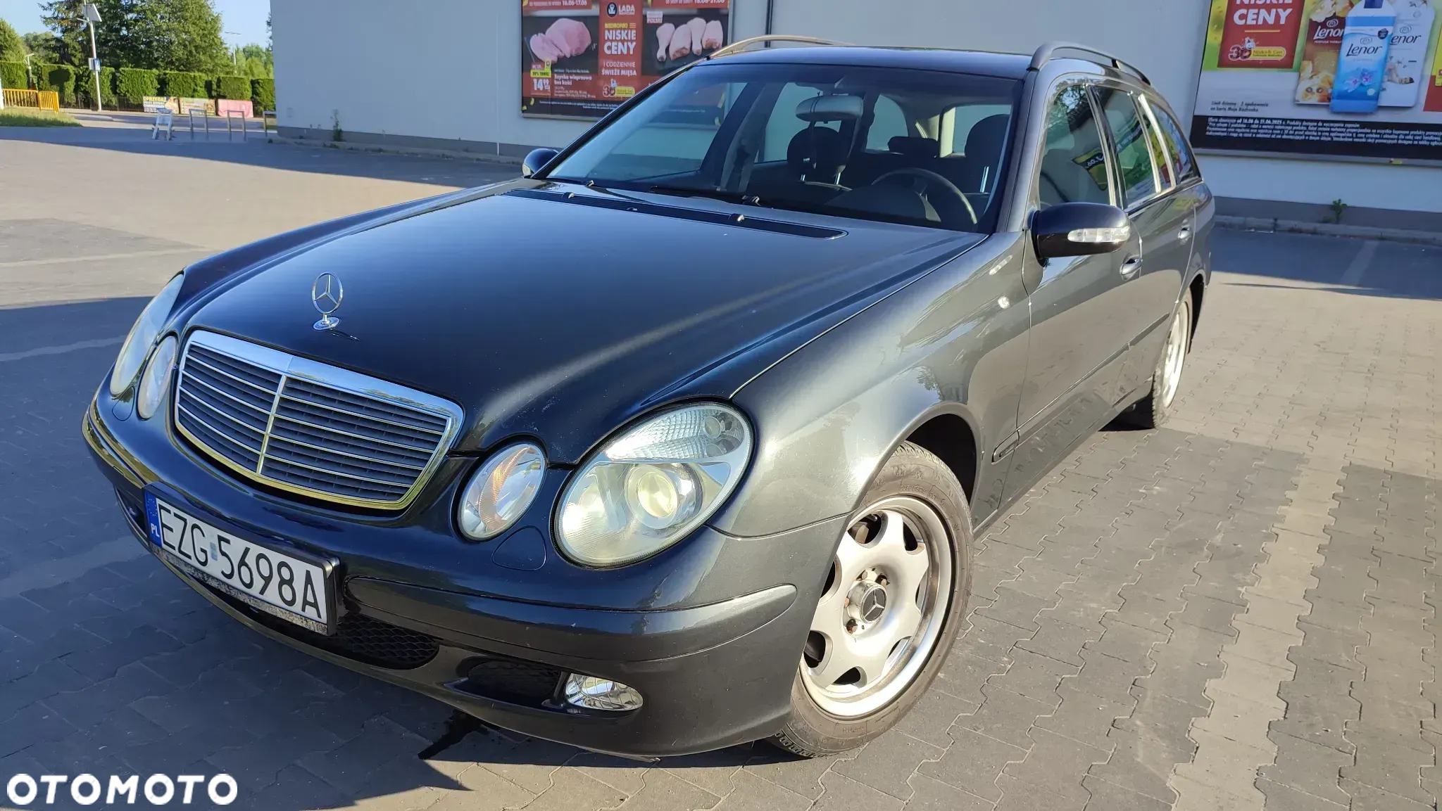 Mercedes-Benz Klasa E 200 T Kompressor Automatik Classic - 30