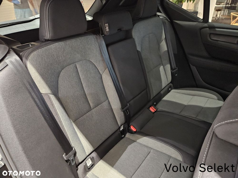 Volvo XC 40 - 20