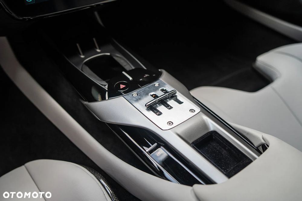 Ferrari 12Cilindri - 23