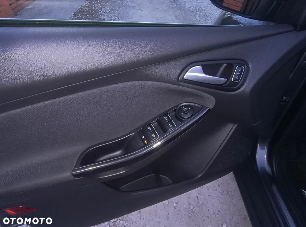 Ford Focus - 6