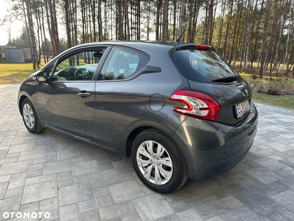 Peugeot 208 95 VTI Active - 21