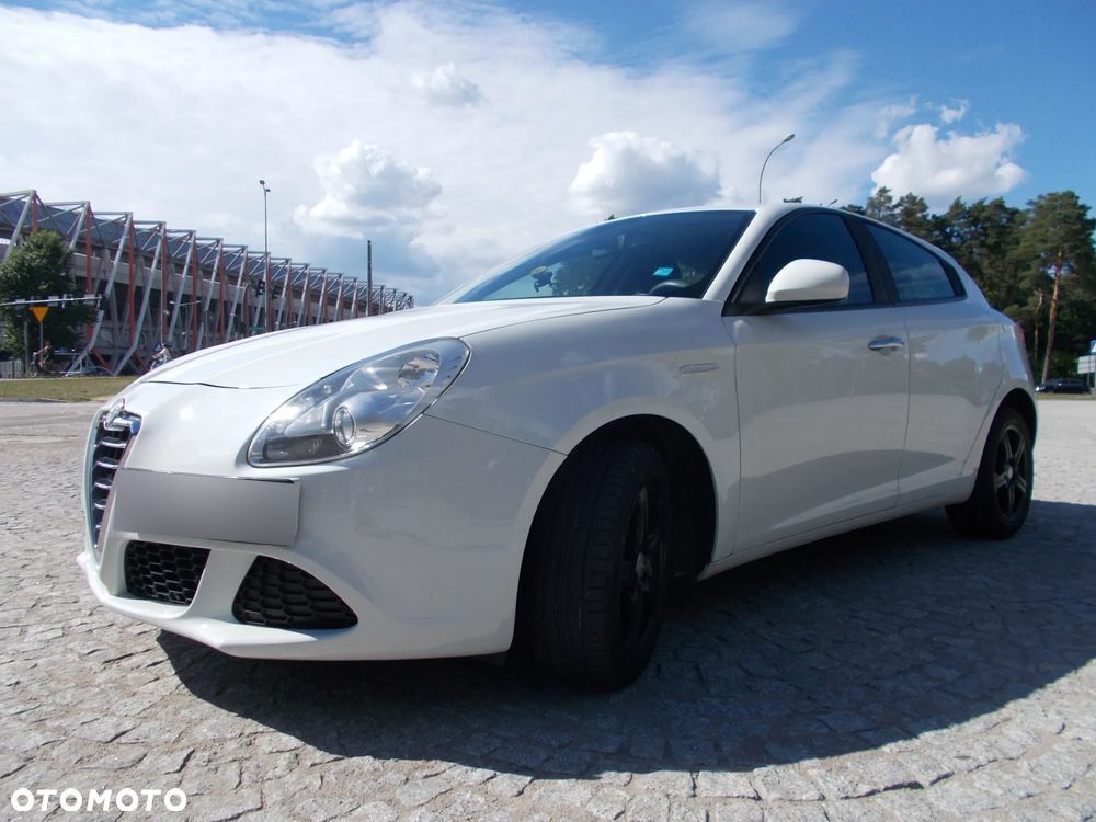Alfa Romeo Giulietta - 2