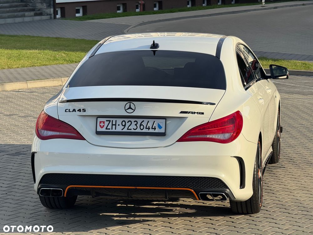 Mercedes-Benz CLA AMG 45 4Matic 7G-DCT Orange Art Edition - 13