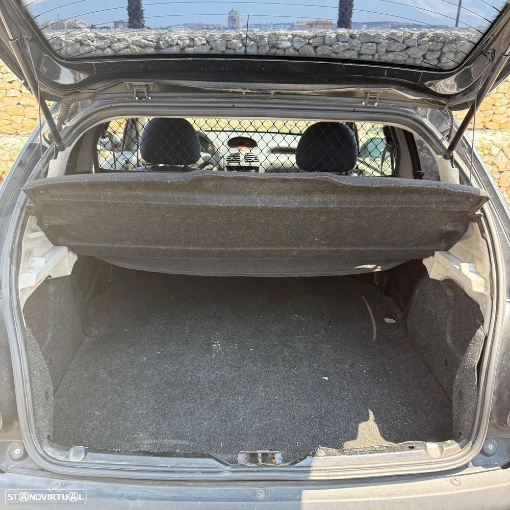 Peugeot 206 1.4 HDi XT - 7