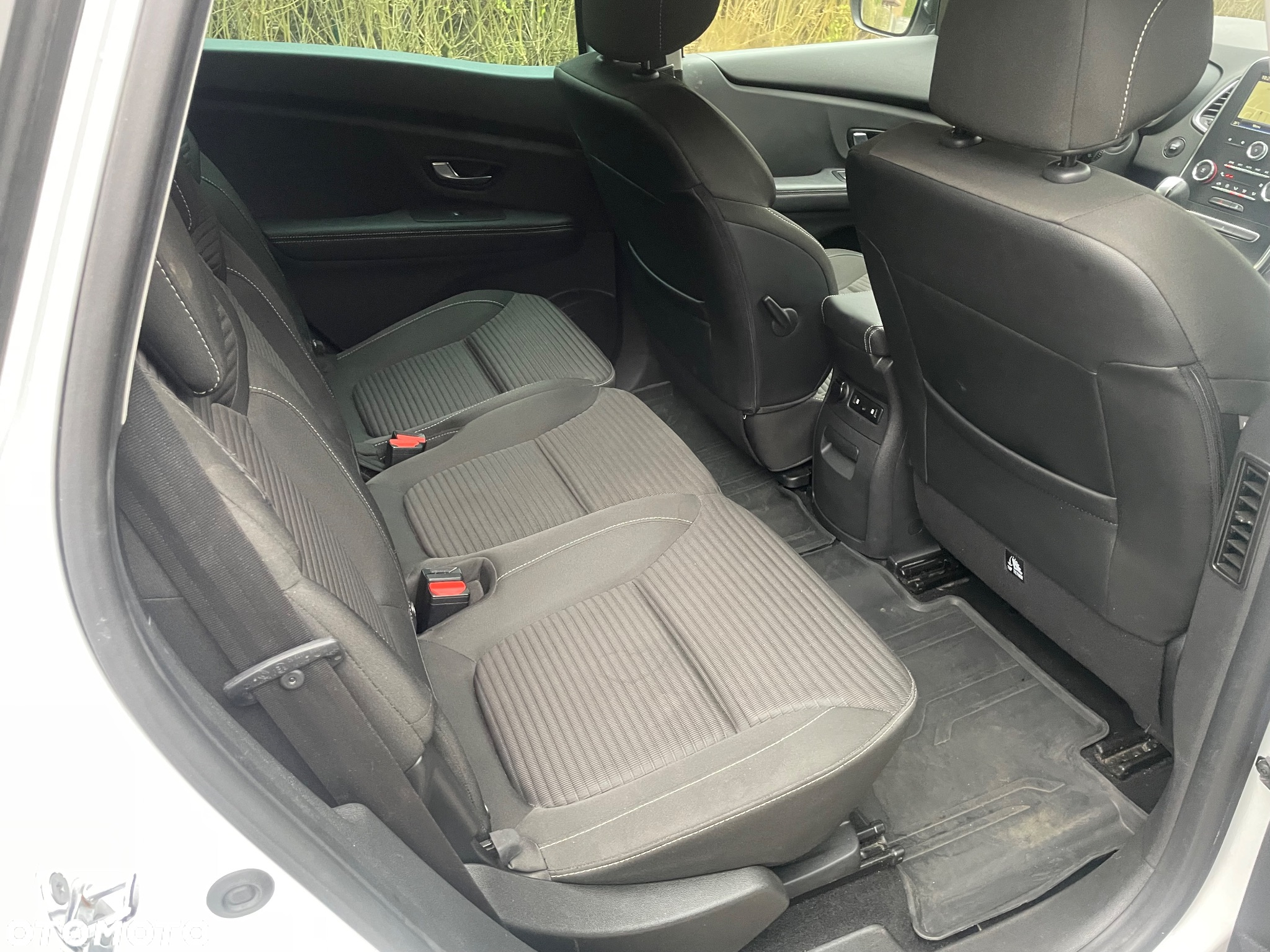Renault Scenic - 12