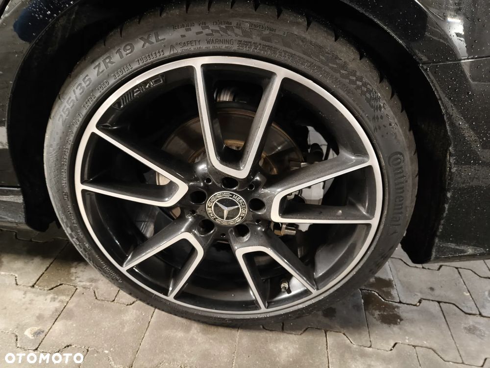 Mercedes-Benz Klasa C 300 4MATIC 9G-TRONIC - 19