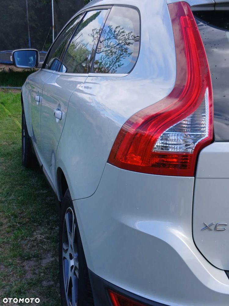 Volvo XC 60 DRIVe Momentum - 8