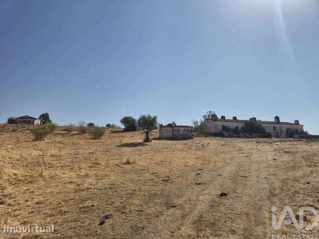 Propriedade em Alandroal, São Brás dos Matos e Juromenha de 1200 m2 - Grande imagem: 4/37