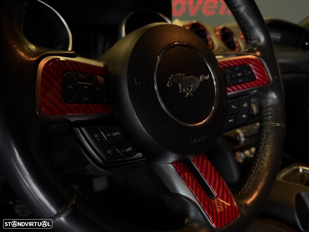 Ford Mustang 2.3i EcoBoost - 11