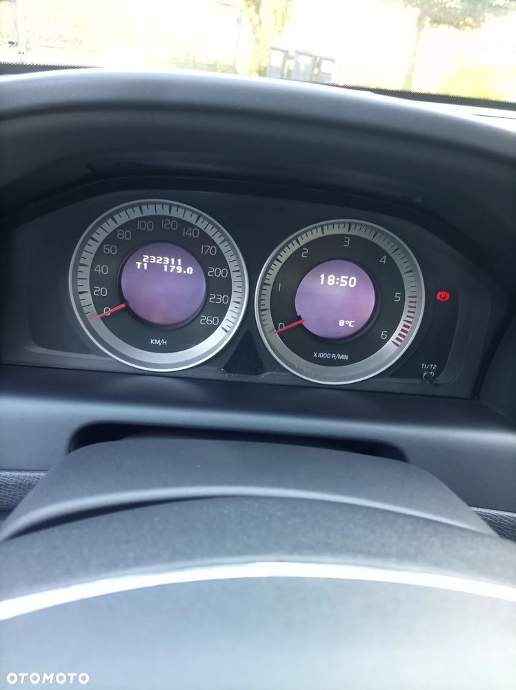 Volvo XC 60 D5 AWD Summum - 20