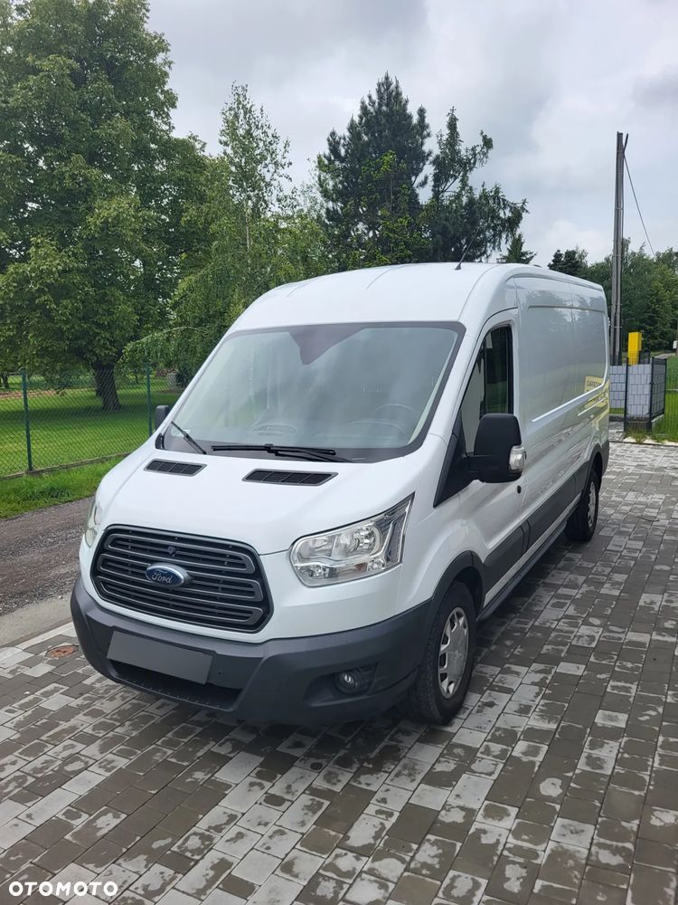Ford Transit - 1