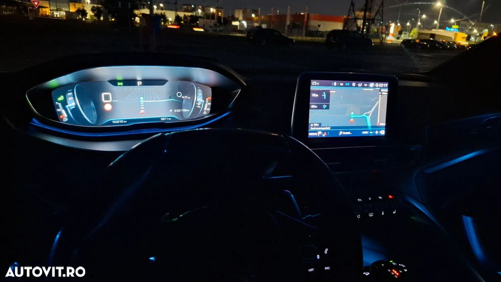 Peugeot 3008 2.0 BlueHDI S&S EAT8 GT - 19