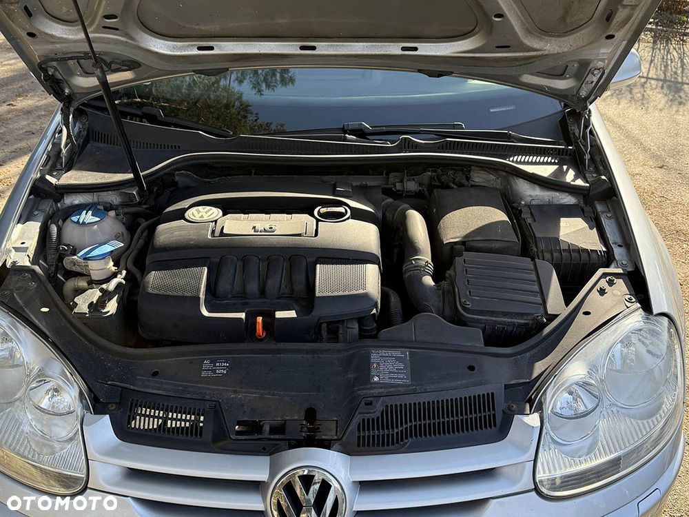 Volkswagen Golf 1.6 Trendline - 12