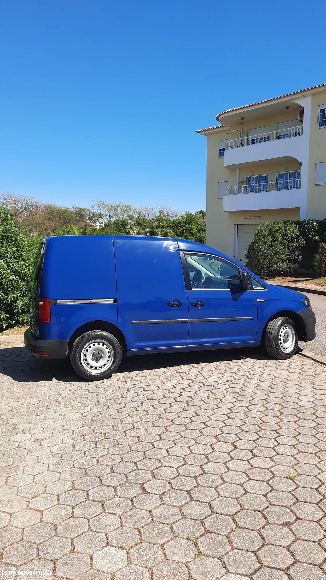 VW Caddy - 4
