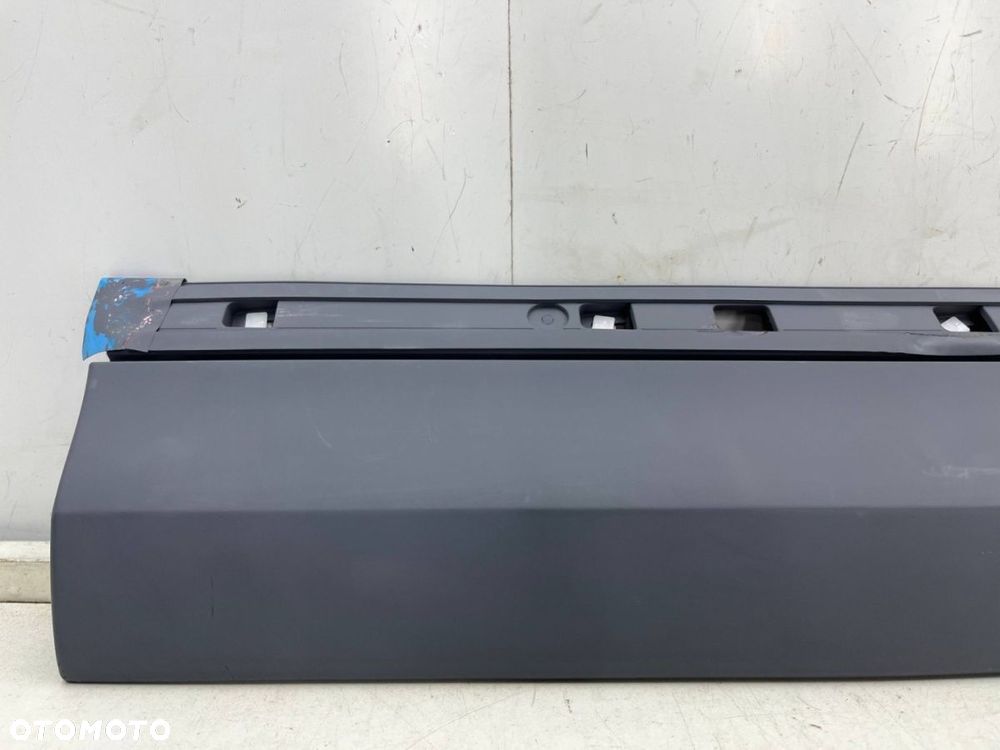 Listwa Fiat 500L LIFT 17-22r. NOWA prawa przednia DOLNA nakładka drzwi boczna prawy przód 735651106 - 2