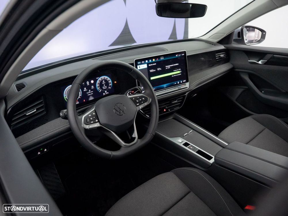 VW Passat Variant 1.5 TSI eHybrid DSG - 14