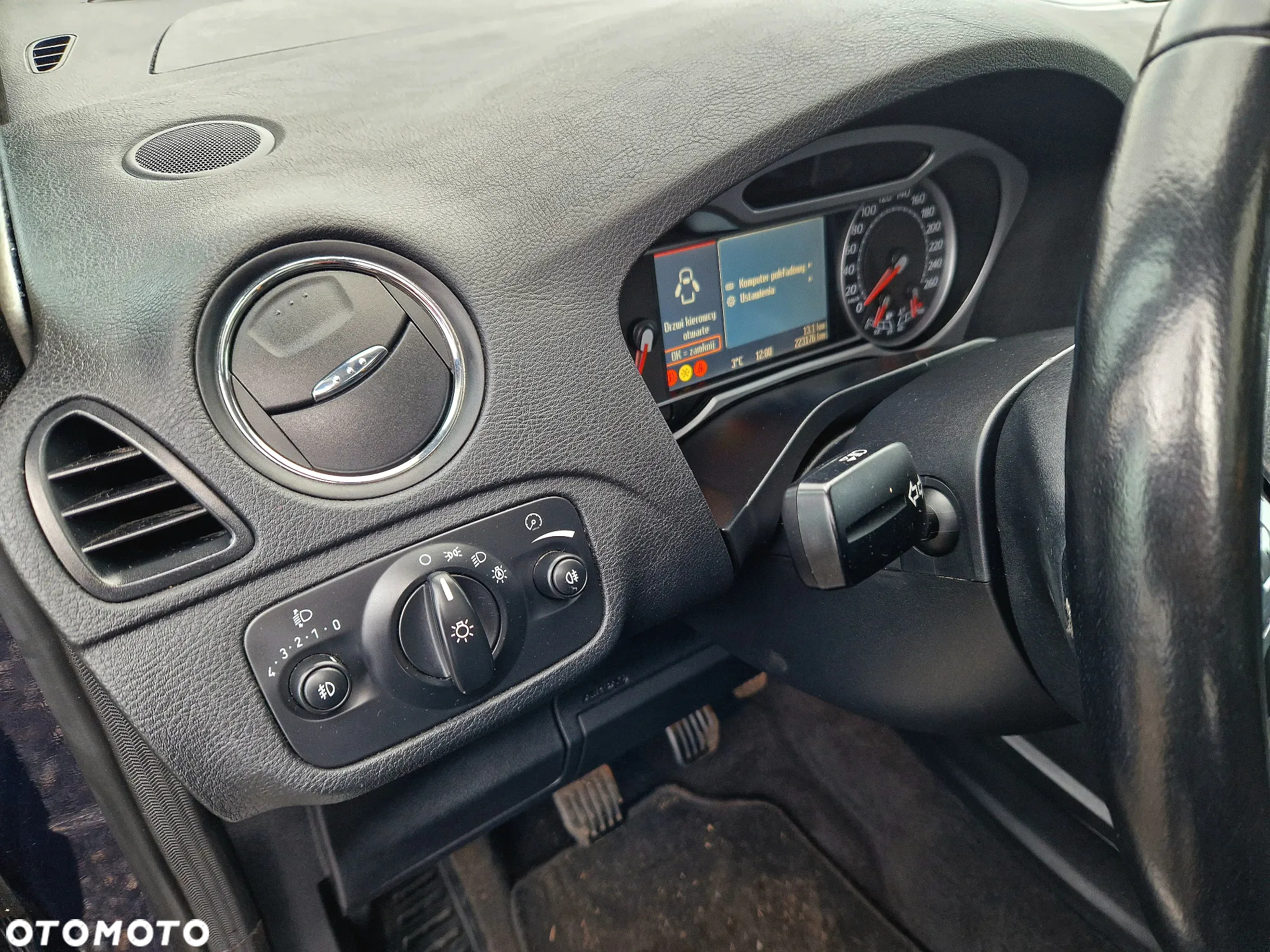 Ford Galaxy 2.0 Ghia - 14