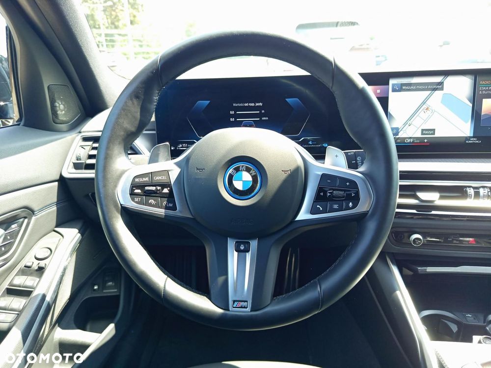 BMW Seria 3 330e xDrive M Sport sport - 14