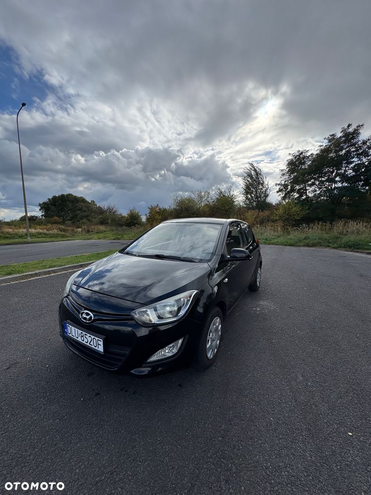 Hyundai I20 2012 photo 3