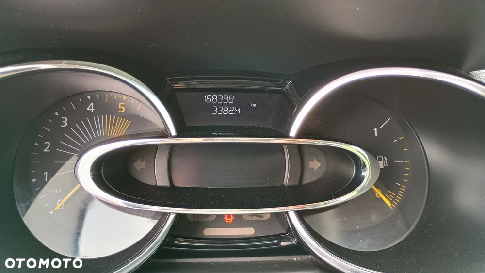 Renault Clio - 12