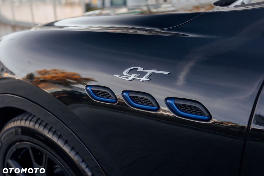 Maserati Levante - 2
