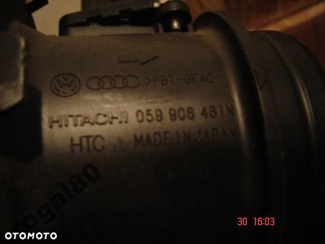 AUDI A6 A8 Q7 A7 3.0 tdi PRZEPŁYWOMIERZ 059906461N - 2