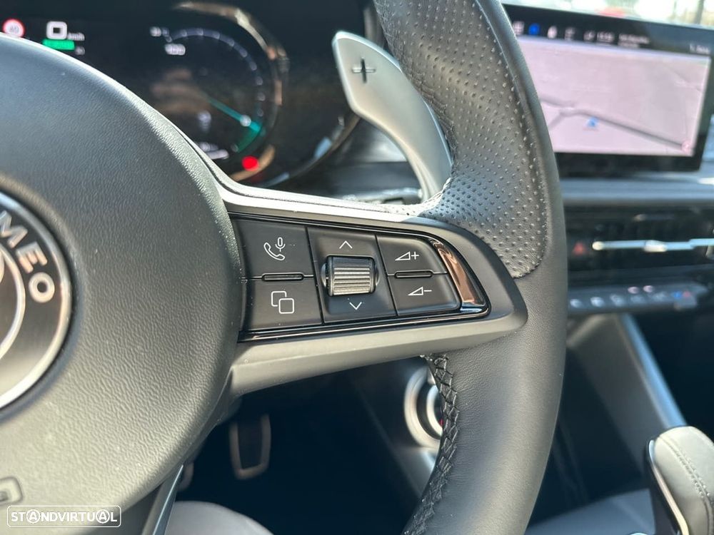 Alfa Romeo Tonale 1.3 Plug-In Hybrid Veloce e-AWD - 15