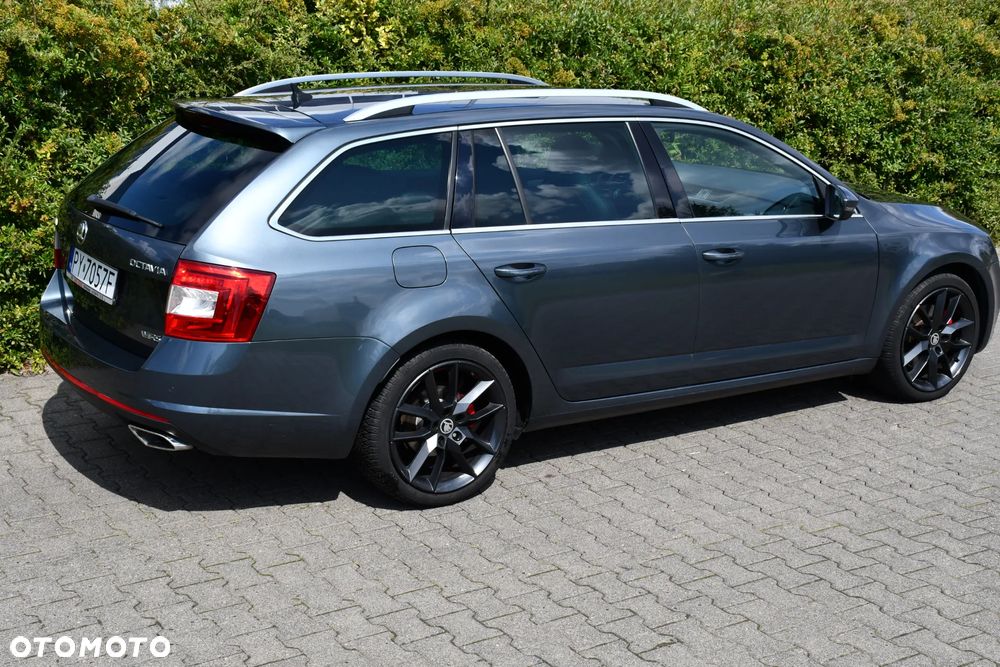 Skoda Octavia 2.0 TDI RS DSG - 3