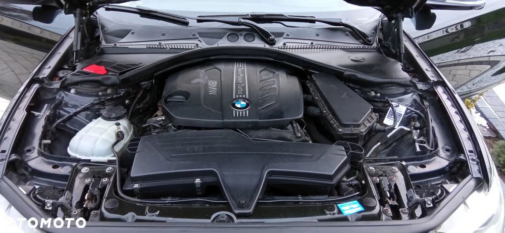 BMW Seria 1 125d - 23