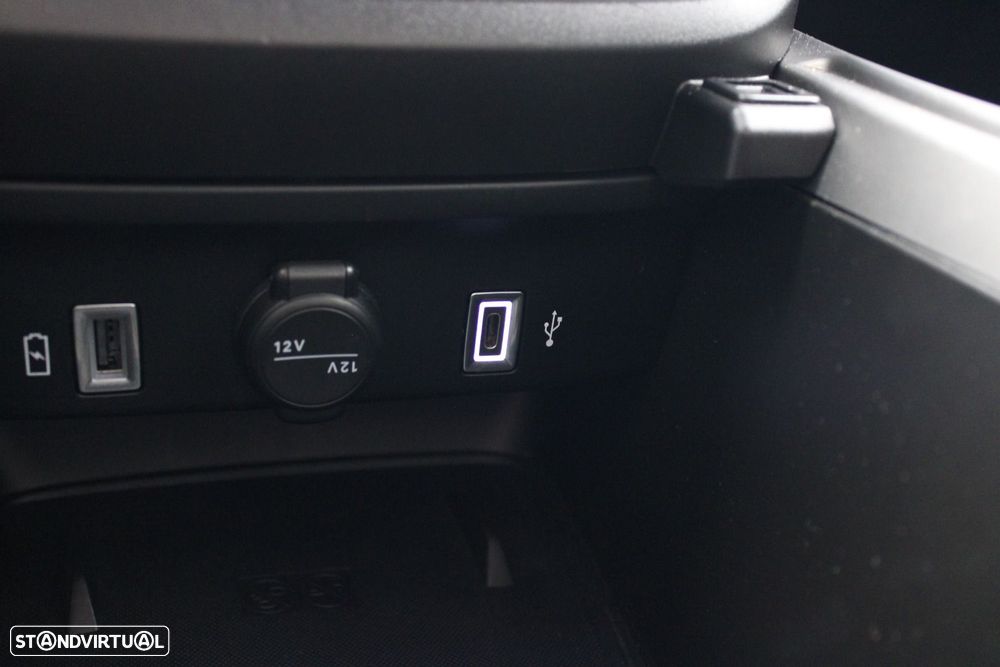 Jeep Avenger 54 kWh Summit - 21