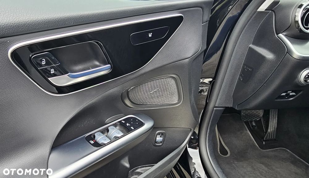 Mercedes-Benz Klasa C 200 d mHEV Business Edition - 37