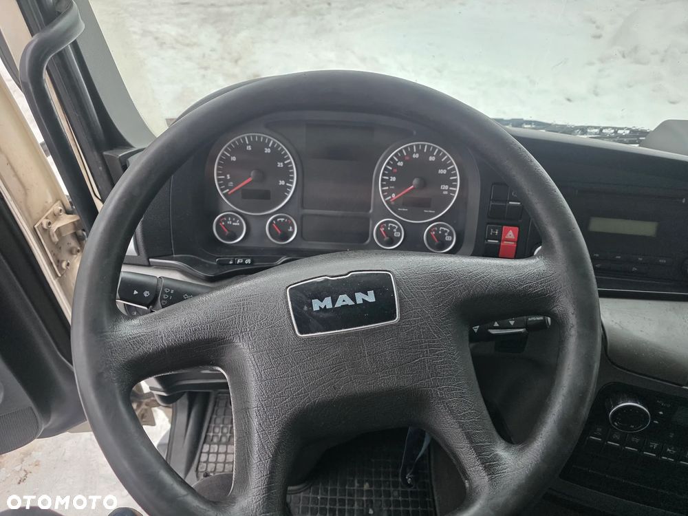 MAN TGM - 9