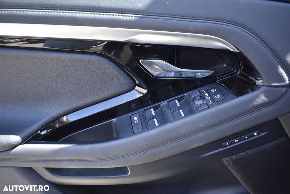 Land Rover Range Rover Evoque - 29