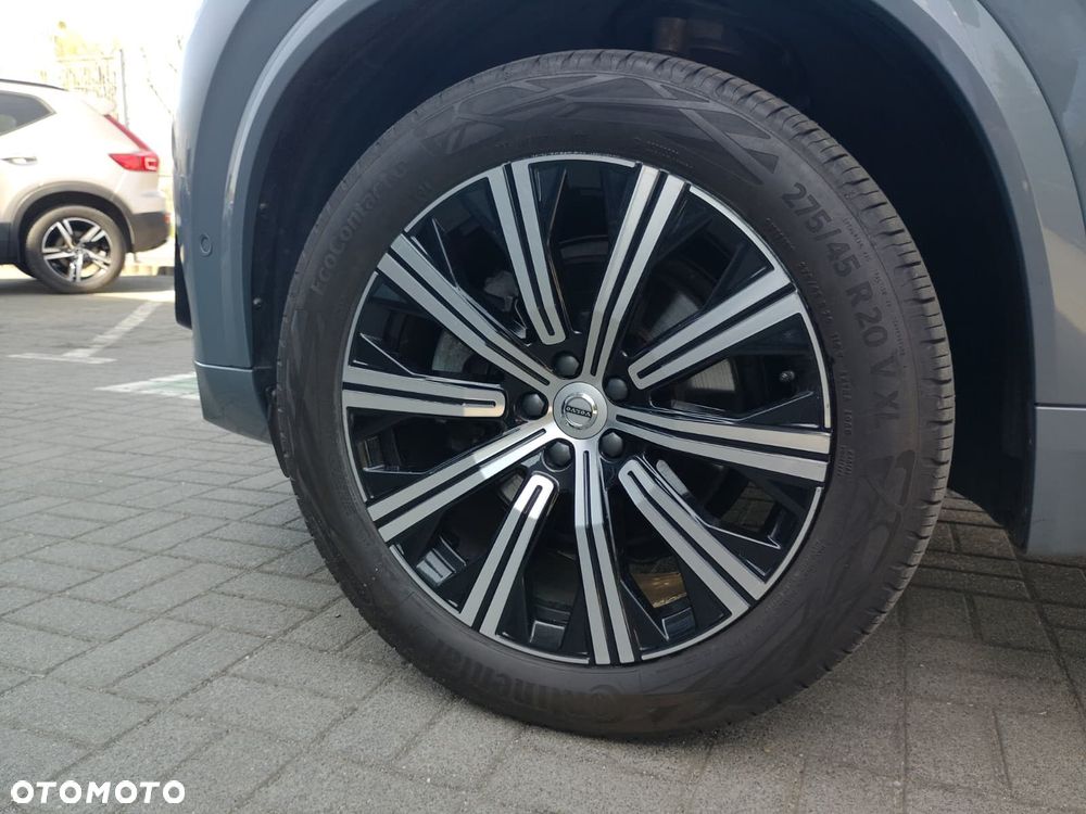 Volvo XC 90 - 35