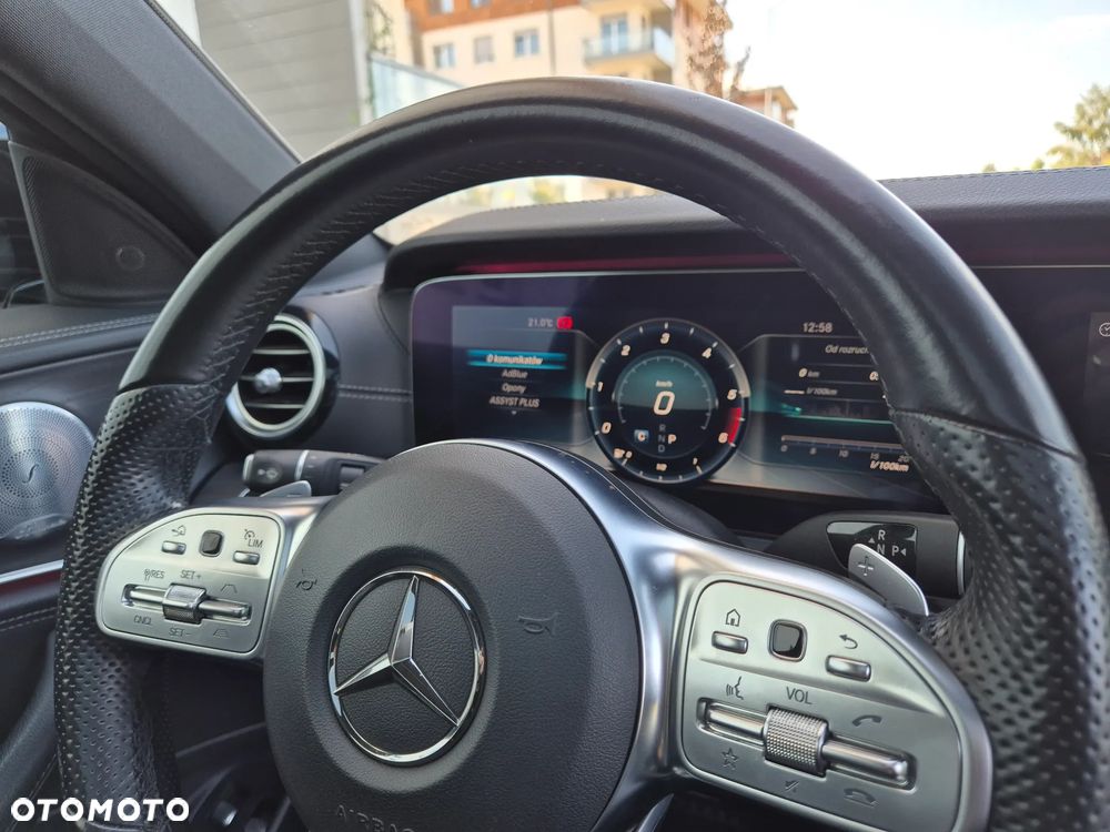 Mercedes-Benz Klasa E 300 d 9G-TRONIC AMG Line - 17