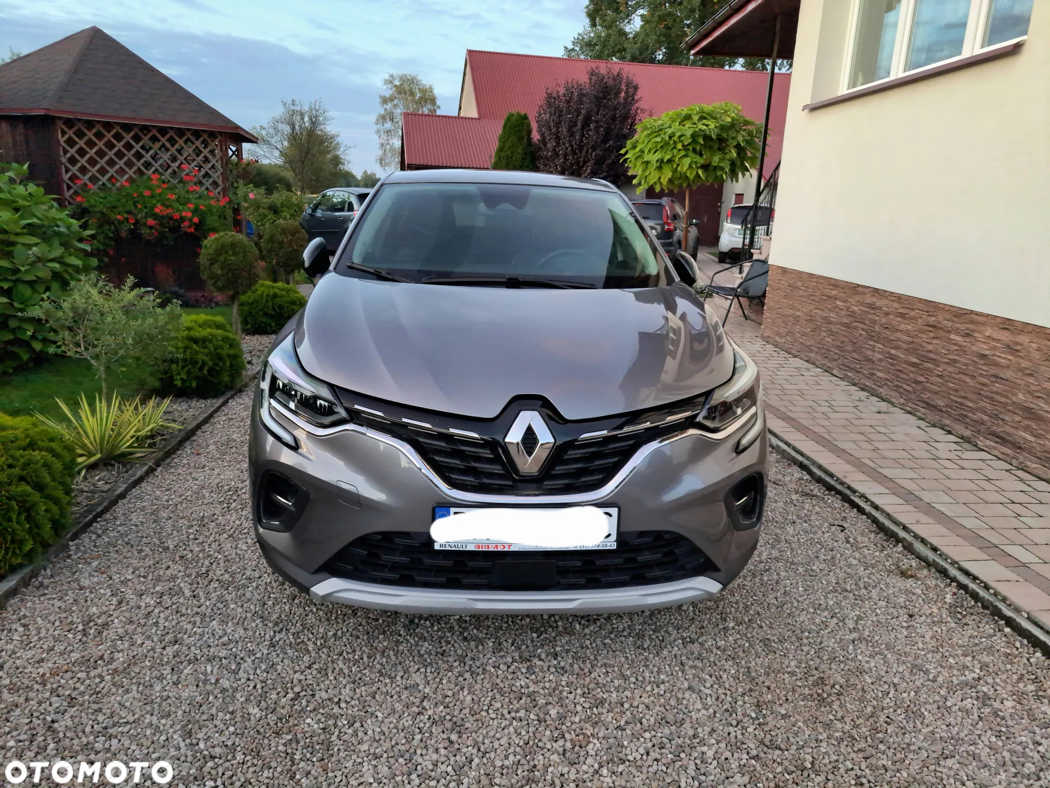 Renault Captur - 3