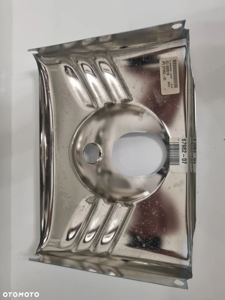 Osłona pod Lampę Harley Softail FLSTF Obudowa Lag 67982-07 - 3