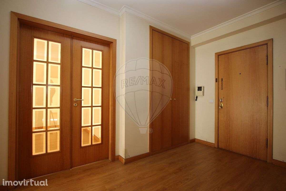 Apartamento T2 para arrendamento - Grande imagem: 5/12