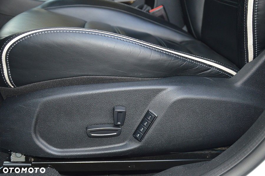 Ford Mondeo 2.0 TDCi Business Edition - 36