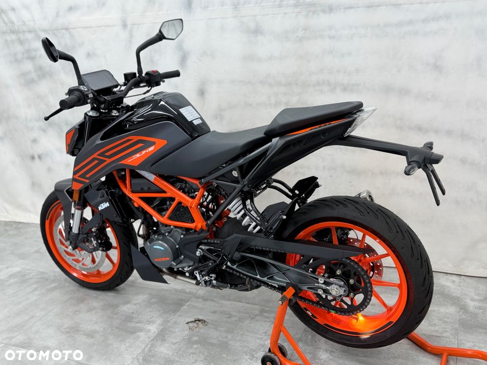 KTM Duke 125 - 4
