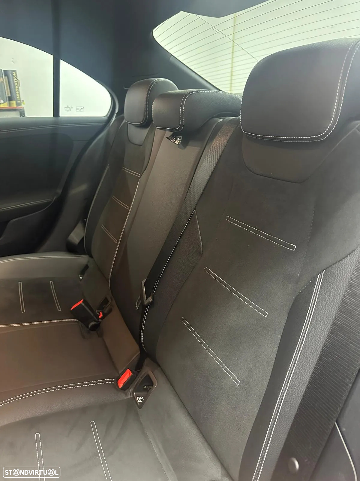 Mercedes-Benz A 250 Limousine e AMG Line - 5