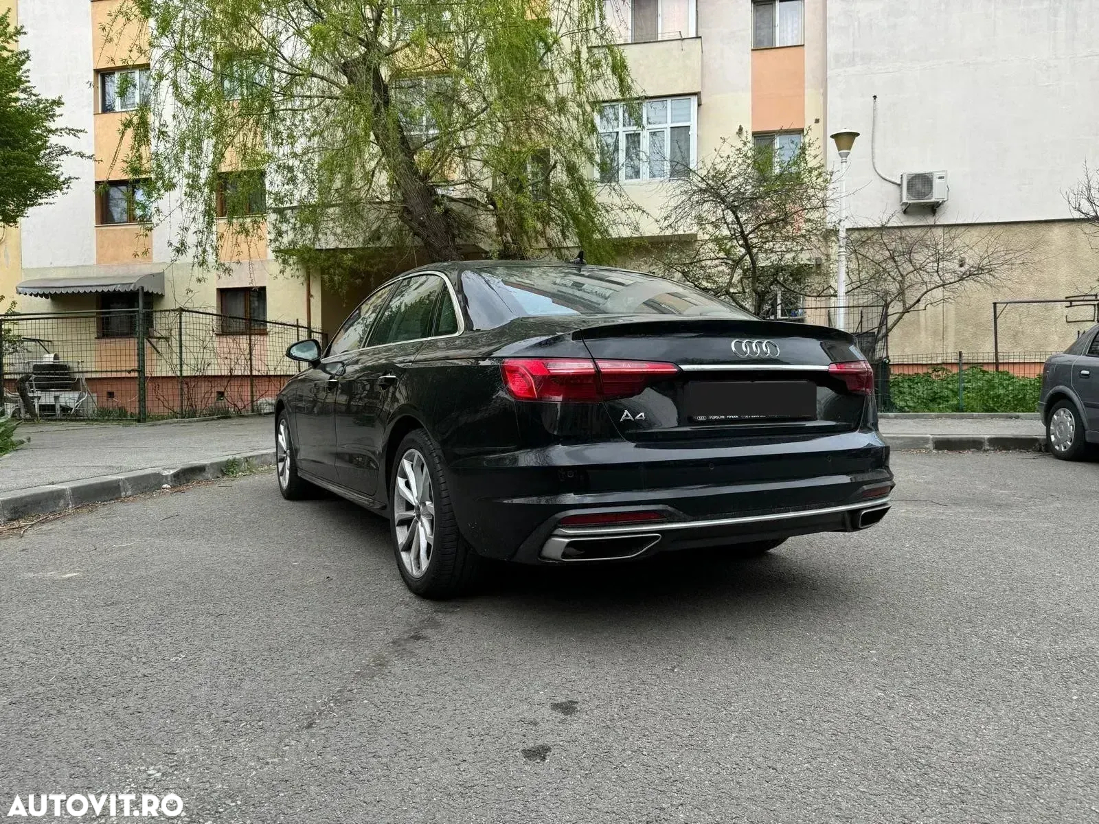 Audi A4 35 TFSI S tronic MHEV Advanced - 3