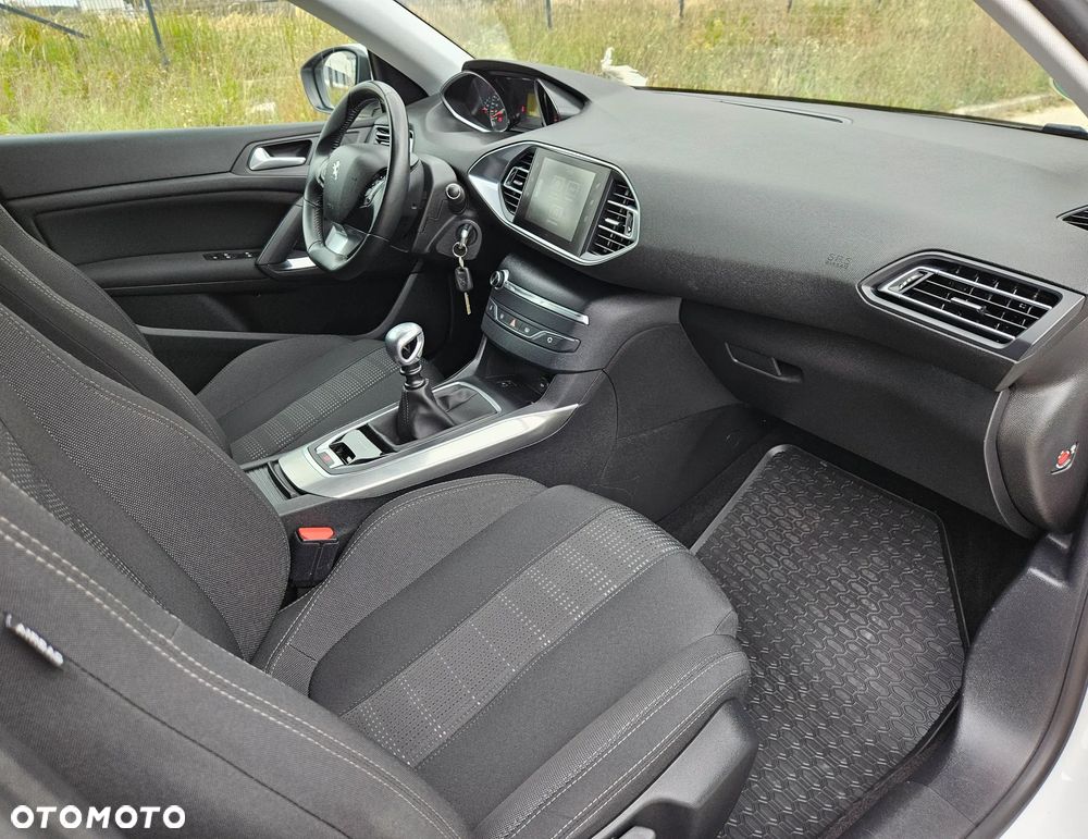 Peugeot 308 BlueHDi FAP 120 Stop & Start Allure - 7