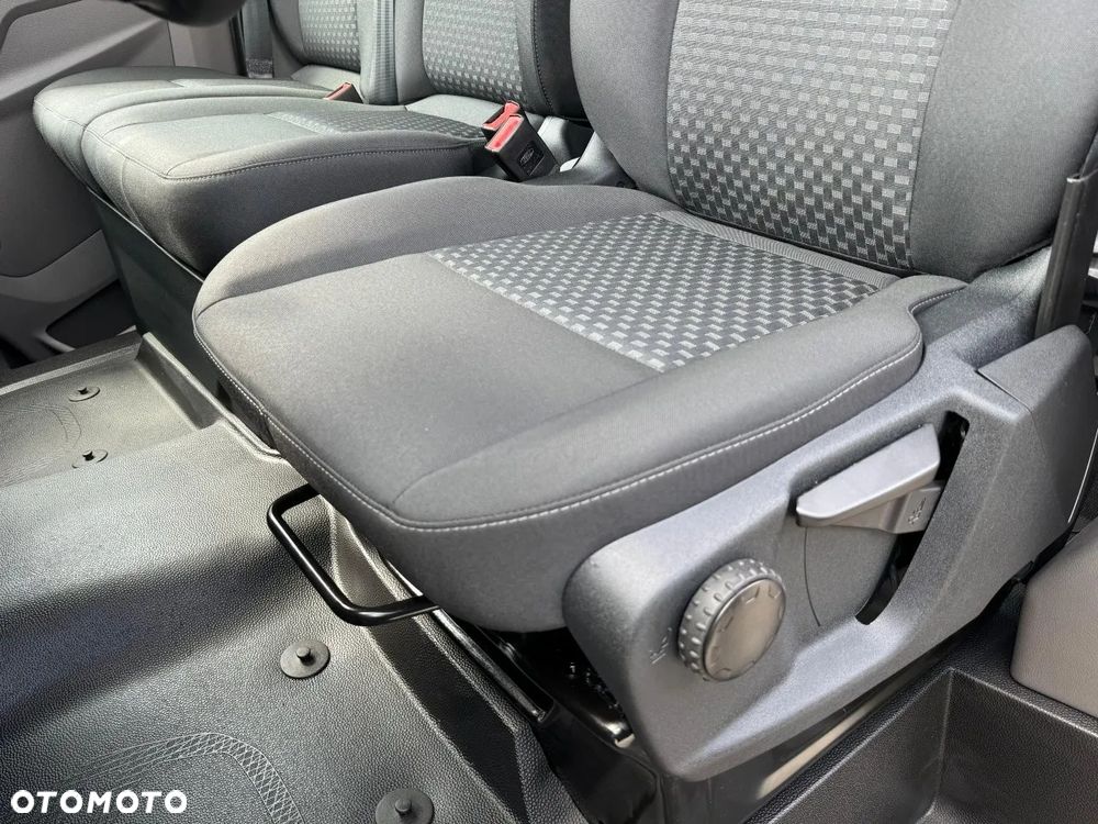 Ford Transit - 10
