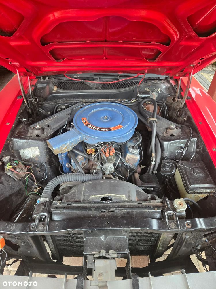 Ford Mustang - 10